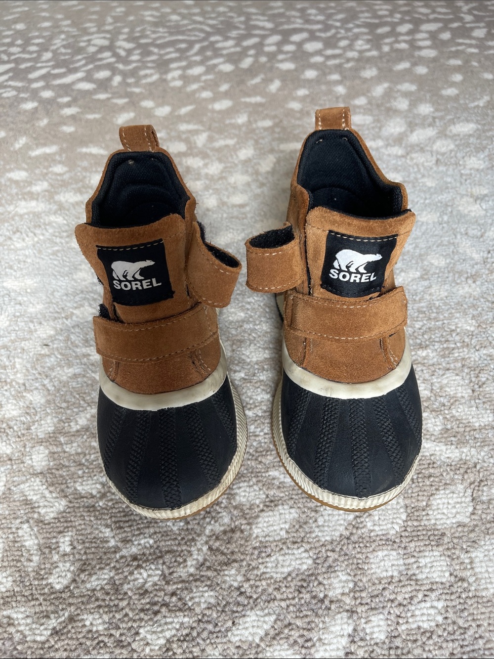 Sorel Kids Black and Brown Suede Duck Boots